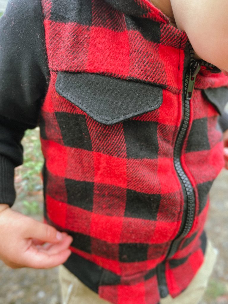 photo of a kid's Dutchie jacket front pockets